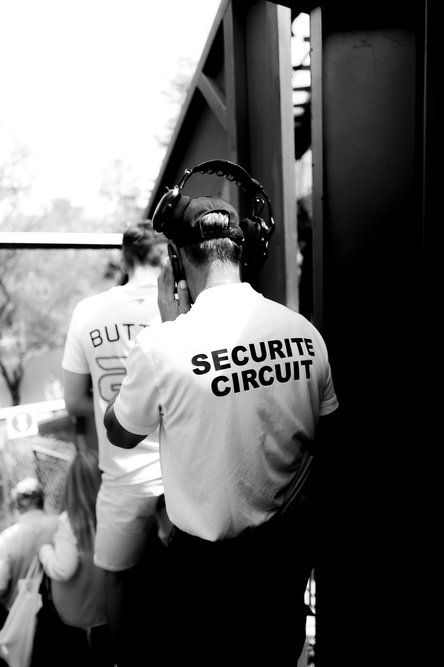 Tips for Hiring the Right Security Services